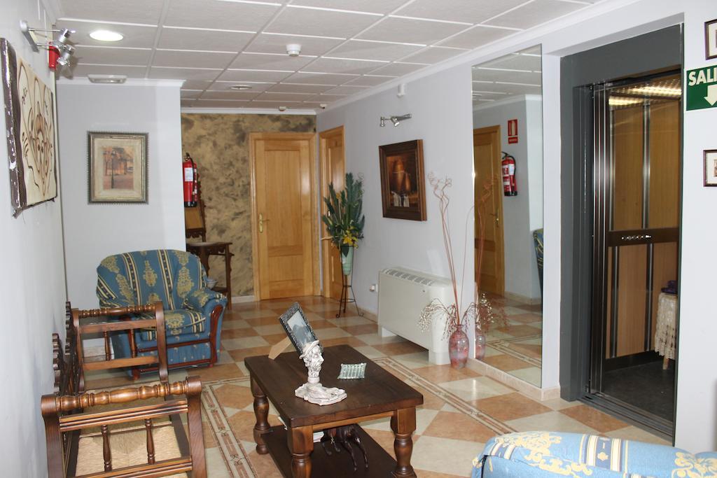 Hostal Cabanas Carboneras de Guadazaon Exterior photo